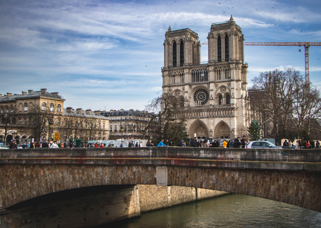 Notre Dame, Paul de Burger